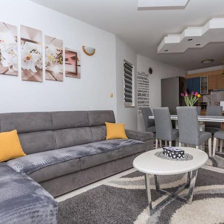Apartments Matko มาคาร์สกา ภายนอก รูปภาพ